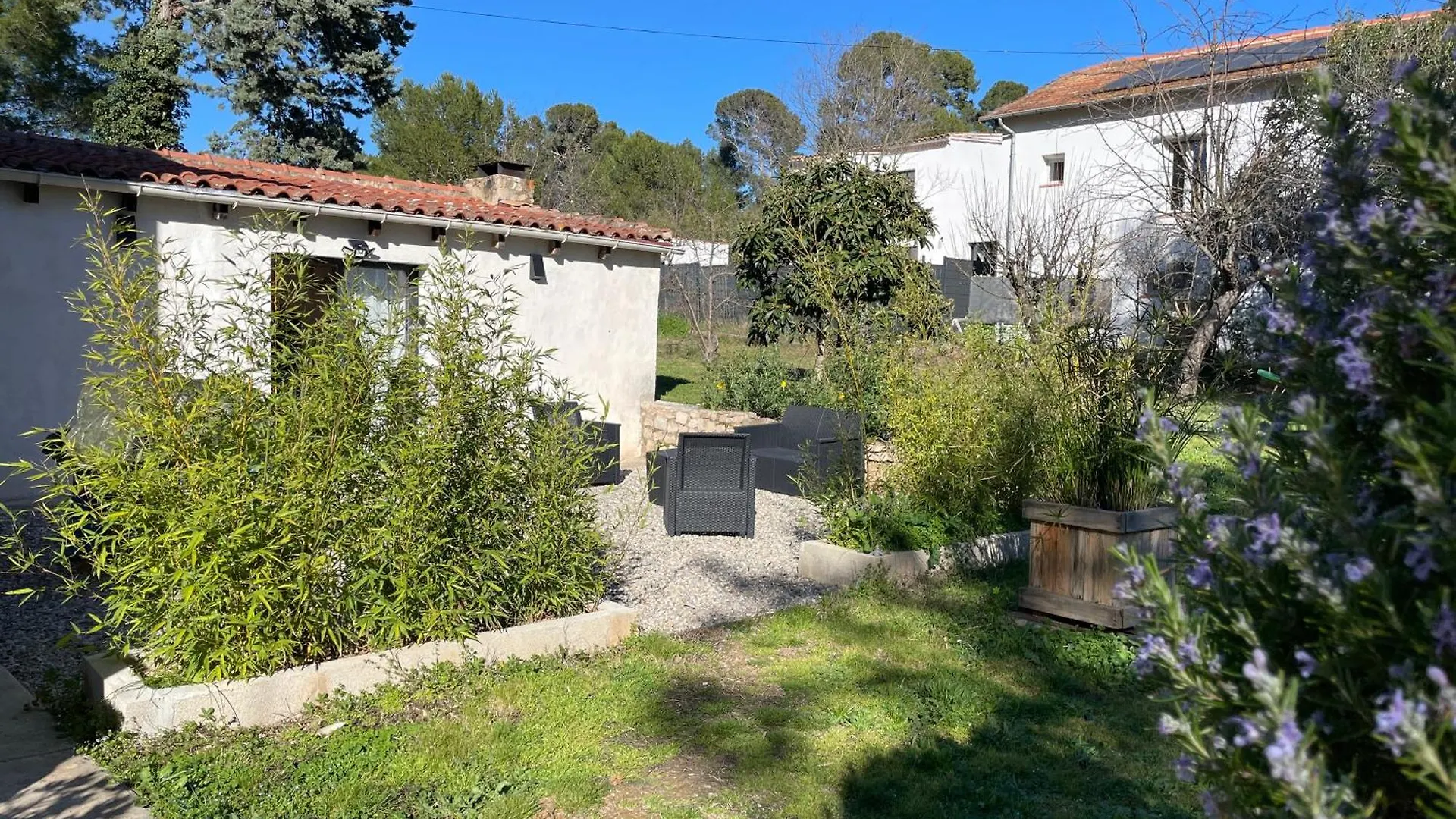 Superbe Annaix De Villa Aix-en-Provence